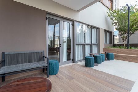 Apartamento à venda com 64m², 2 quartos e 1 vaga Apartamento à venda com 64m², 2 quartos e 1 vagaÁrea comum - Salão de festas