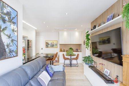 Apartamento à venda com 64m², 2 quartos e 1 vaga Apartamento à venda com 64m², 2 quartos e 1 vagaSala