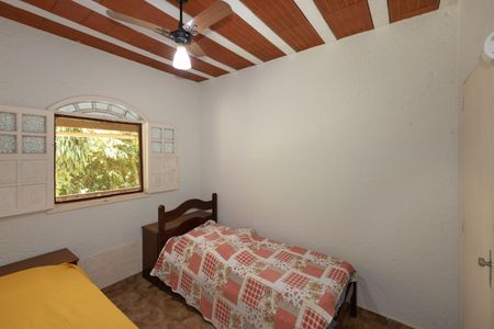 Casa de condomínio à venda com 350m², 4 quartos e 8 vagas Casa de condomínio à venda com 350m², 4 quartos e 8 vagasQuarto 3