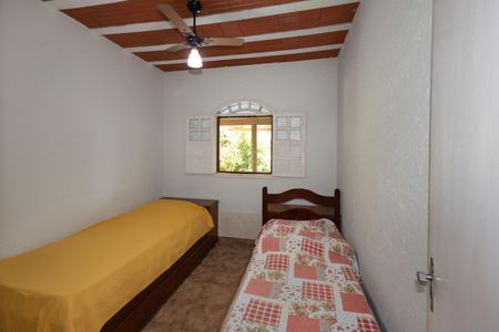 Casa de condomínio à venda com 350m², 4 quartos e 8 vagas Casa de condomínio à venda com 350m², 4 quartos e 8 vagasQuarto 3