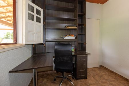 Casa de condomínio à venda com 350m², 4 quartos e 8 vagas Casa de condomínio à venda com 350m², 4 quartos e 8 vagasQuarto 2