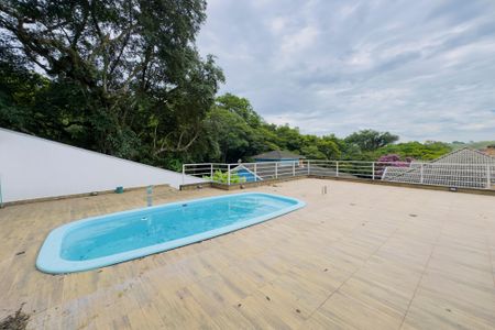 Casa de condomínio para alugar com 450m², 6 quartos e 11 vagas