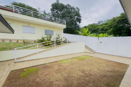 Casa de condomínio para alugar com 450m², 6 quartos e 11 vagas