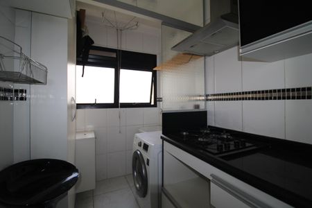 Apartamento para alugar com 65m², 2 quartos e 1 vagaÁrea de Serviço