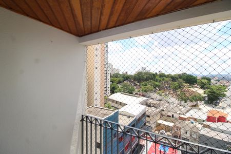 Apartamento para alugar com 65m², 2 quartos e 1 vagaSala - Varanda