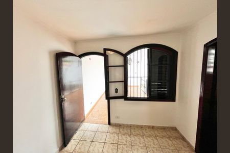 Casa à venda com 364m², 3 quartos e 6 vagasQuarto da Edícula