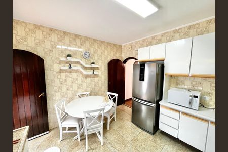 Casa à venda com 364m², 3 quartos e 6 vagasCozinha