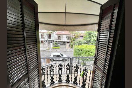 Casa à venda com 364m², 3 quartos e 6 vagasVaranda da Sala