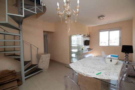 Sala de apartamento para alugar com 3 quartos, 134m² em Jardim Barbosa, Guarulhos