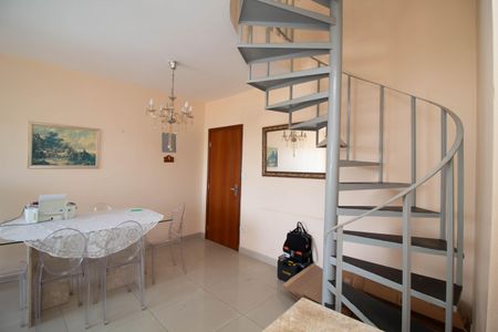 Apartamento à venda com 134m², 3 quartos e 1 vagaSala