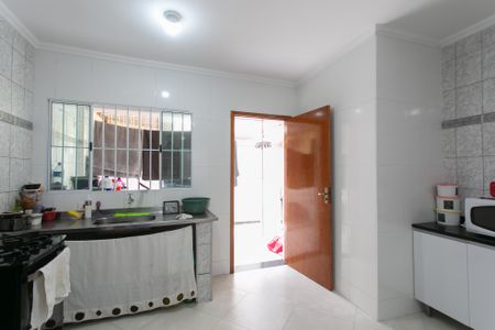 Casa para alugar com 80m², 3 quartos e 2 vagasCozinha 