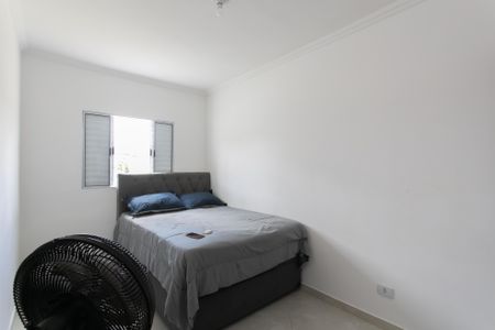 Quarto 2 de casa para alugar com 3 quartos, 80m² em Jardim Itapemirim, São Paulo