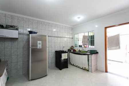 Casa para alugar com 80m², 3 quartos e 2 vagasCozinha 