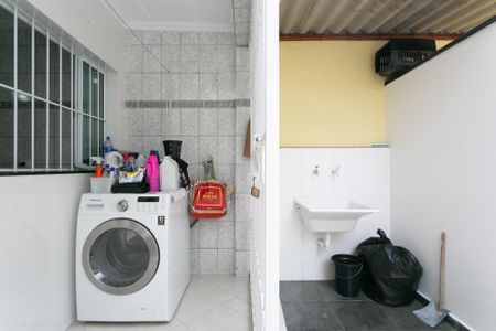 Casa para alugar com 80m², 3 quartos e 2 vagasÁrea de Serviço 