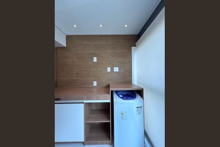 Varanda e Área de Serviço de kitnet/studio à venda com 1 quarto, 30m² em Itaim Bibi, São Paulo