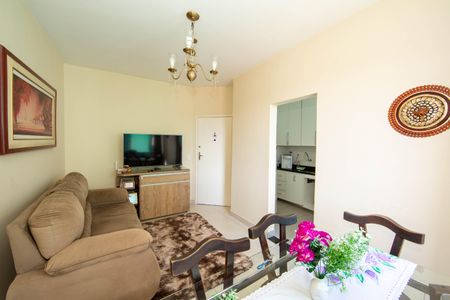 SALA de apartamento à venda com 2 quartos, 56m² em Alto dos Pinheiros, Belo Horizonte