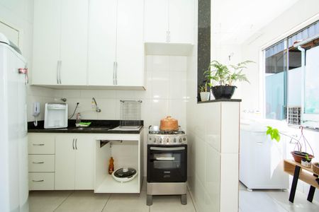 Apartamento para alugar com 56m², 2 quartos e 1 vagaCOZINHA