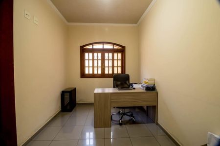 Casa à venda com 340m², 4 quartos e 3 vagas