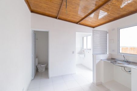 Cozinha de casa para alugar com 1 quarto, 28m² em Jardim Ana Estela, Carapicuíba