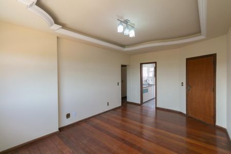 Apartamento à venda com 3 quartos, 80m² em Itapoã, Belo Horizonte