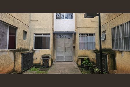 Apartamento para alugar com 34m², 2 quartos e sem vagaÁrea comum