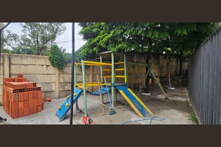 Apartamento para alugar com 34m², 2 quartos e sem vagaÁrea comum - Playground