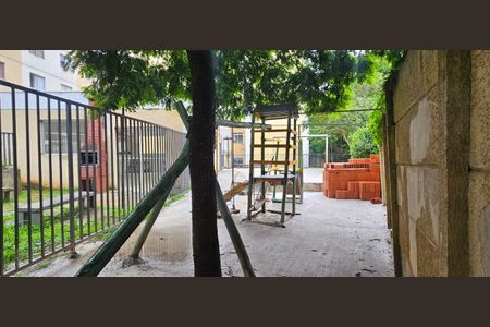 Apartamento para alugar com 34m², 2 quartos e sem vagaÁrea comum - Playground