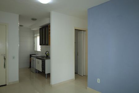 Sala de apartamento para alugar com 2 quartos, 34m² em Guaianases, São Paulo