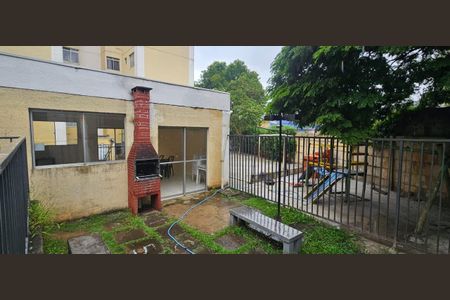 Apartamento para alugar com 34m², 2 quartos e sem vagaÁrea comum - Salão de festas - Churrasqueira