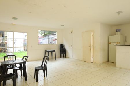 Apartamento para alugar com 34m², 2 quartos e sem vagaÁrea comum - Salão de festas