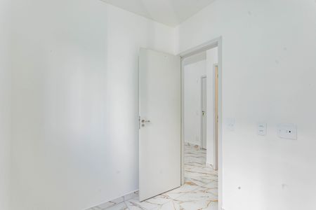 Quarto 1 de apartamento para alugar com 2 quartos, 38m² em Vila Vermelha, São Paulo