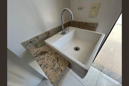 Apartamento à venda com 91m², 3 quartos e 1 vagaBanheiro 2