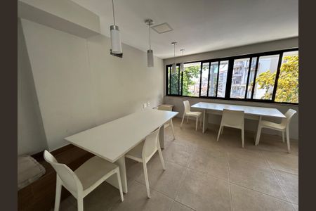 Apartamento à venda com 91m², 3 quartos e 1 vagaÁrea comum - Salão de festas