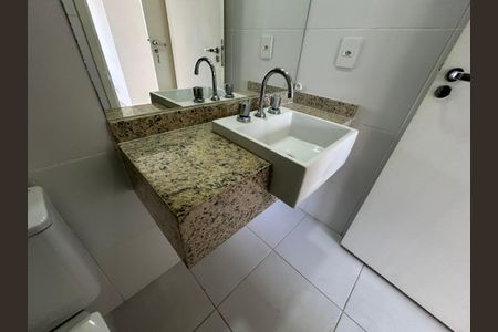 Apartamento à venda com 91m², 3 quartos e 1 vagaBanheiro da Suíte
