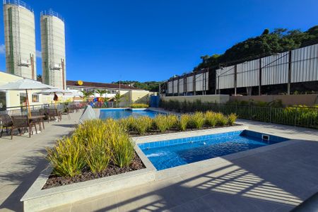 Apartamento para alugar com 50m², 2 quartos e 1 vaga Apartamento para alugar com 50m², 2 quartos e 1 vagaÁrea comum - Piscina