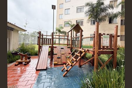 Apartamento para alugar com 33m², 2 quartos e sem vaga Apartamento para alugar com 33m², 2 quartos e sem vagaÁrea comum - Playground