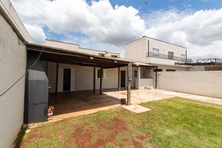 Casa à venda com 390m², 1 quarto e 9 vagasÁREA EXTERNA GARAGEM