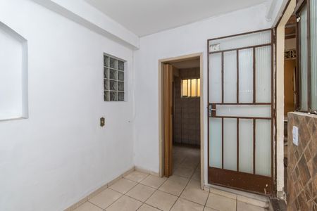 Sala de casa para alugar com 2 quartos, 40m² em Glória, Belo Horizonte
