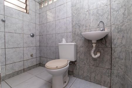 Casa para alugar com 40m², 2 quartos e sem vagaBanheiro