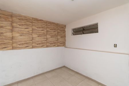 Quarto 1 de casa para alugar com 2 quartos, 40m² em Glória, Belo Horizonte