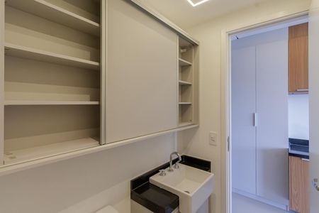 Studio para alugar com 25m², 1 quarto e sem vaga Studio para alugar com 25m², 1 quarto e sem vagaBanheiro