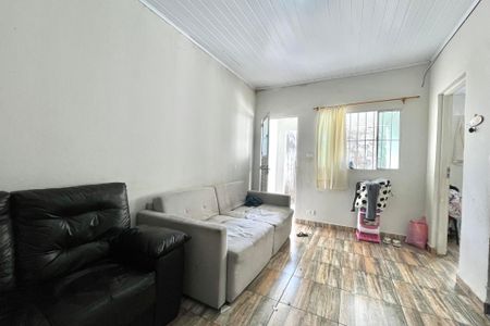 Sala 1 de casa à venda com 4 quartos, 300m² em Conjunto Residencial Jardim Canaa, São Paulo