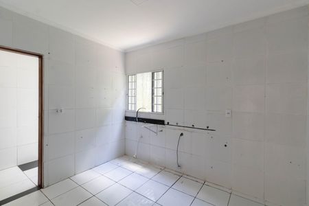 Casa para alugar com 100m², 2 quartos e 1 vaga Casa para alugar com 100m², 2 quartos e 1 vagaCozinha