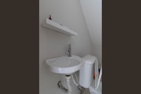 Casa para alugar com 100m², 2 quartos e 1 vaga Casa para alugar com 100m², 2 quartos e 1 vagaLavabo