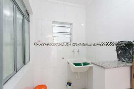 Casa para alugar com 40m², 1 quarto e 1 vagaÁrea de Serviço 