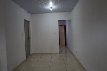 Casa para alugar com 1 quarto, 27m² em Jardim Figueira Grande, São Paulo