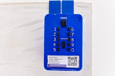 Apartamento à venda com 44m², 2 quartos e sem vagaPorta de entrada