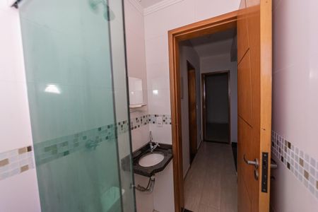 Casa de condomínio à venda com 162m², 3 quartos e 2 vagas Casa de condomínio à venda com 162m², 3 quartos e 2 vagasBanheiro Social