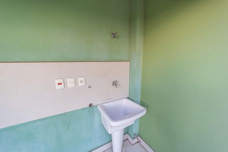 Casa de condomínio à venda com 162m², 3 quartos e 2 vagas Casa de condomínio à venda com 162m², 3 quartos e 2 vagasÁrea de Serviço