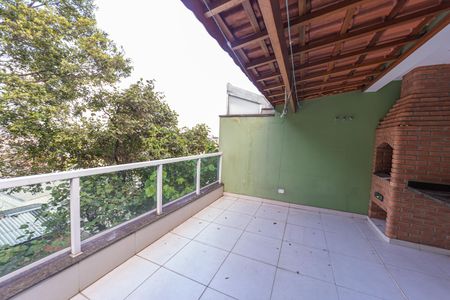 Casa de condomínio à venda com 162m², 3 quartos e 2 vagas Casa de condomínio à venda com 162m², 3 quartos e 2 vagasÁrea gourmet